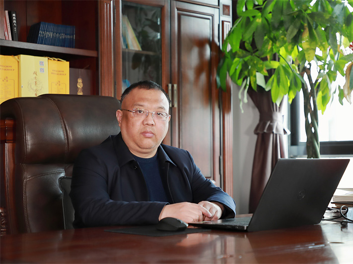 鹽商人物第25期丨專訪鹽城易通總經(jīng)理陳勇軍：專業(yè)服務(wù)，助力成功