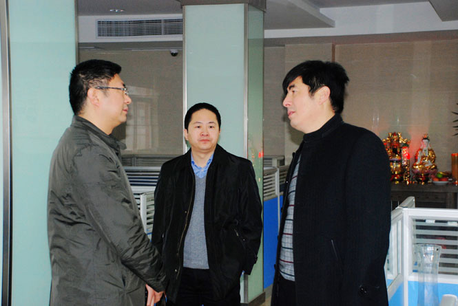 鹽城市經(jīng)信委、軟件園領(lǐng)導蒞臨鹽城思科檢查指導工作會議報道